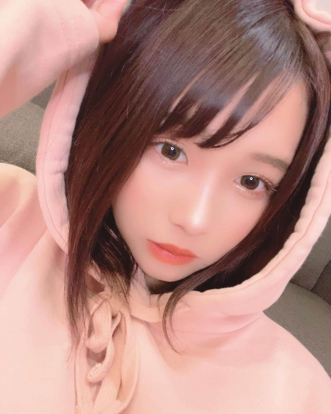 流那(ルナ)さんのインスタグラム写真 - (流那(ルナ)Instagram)「パーカー」11月20日 20時58分 - mm_runa