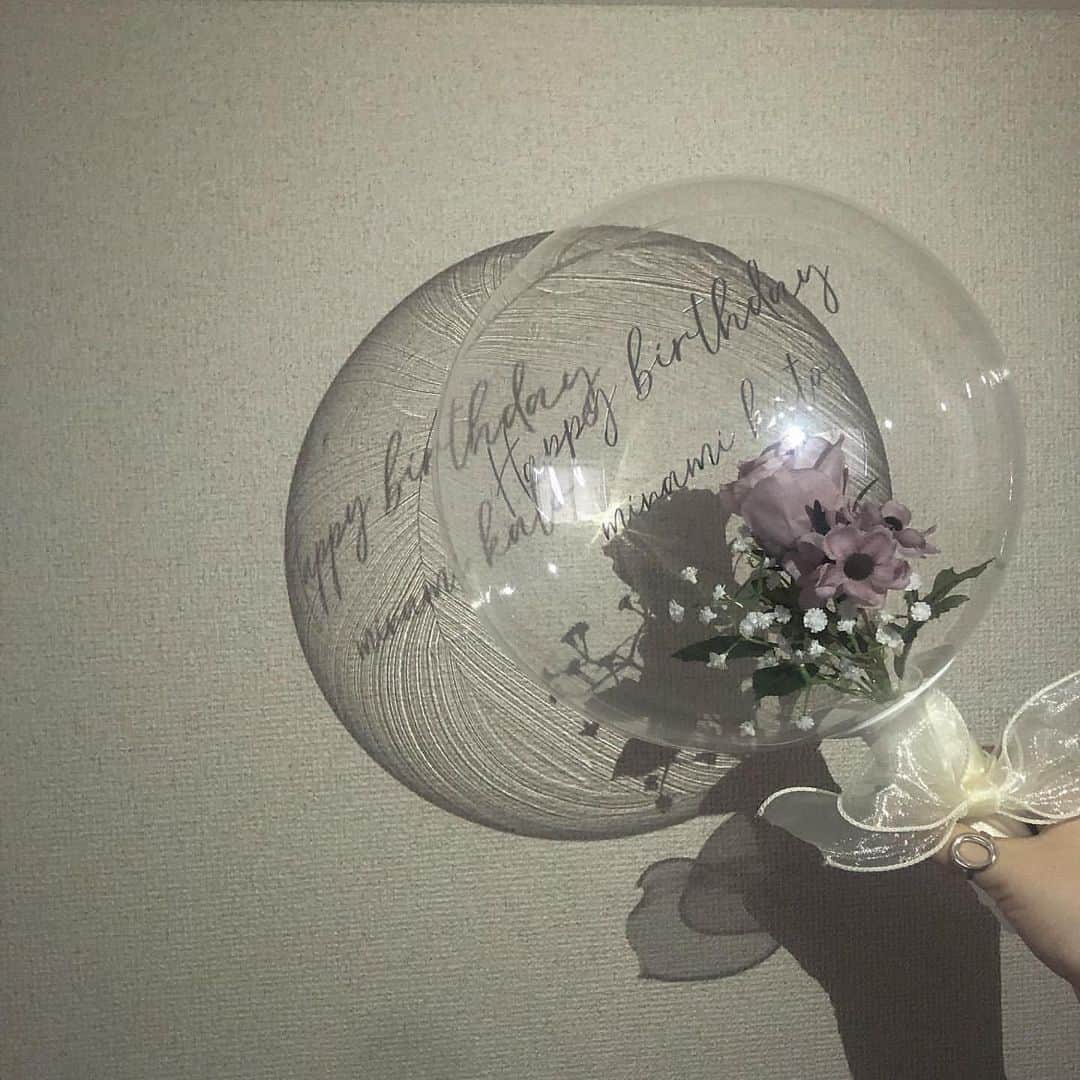 ローリエプレス編集部さんのインスタグラム写真 - (ローリエプレス編集部Instagram)「🎈﻿ ﻿ 驚くほどかわいいhey balloonは、お花が入ったブーケのような風船！﻿ ﻿ 日持ちもするので、お祝いギフトにプレゼントすればおしゃれなインテリアとしても楽しめますよ♡﻿ ﻿ ﻿ ❤︎ Thank You ❤︎﻿ @pu_320  @__khgram  @73__chan  @mii_cho33  @yuuuri16  @nazuna1015  ﻿ ﻿ ﻿ ﻿ ﻿ ﻿ ﻿ ﻿ ﻿ ﻿ ﻿ ﻿ ﻿ #laurierpress #ローリエプレス #ヘイバルーン #誕生日プレゼント #記念日プレゼント #クリスマスプレゼント」11月20日 12時11分 - laurier_press