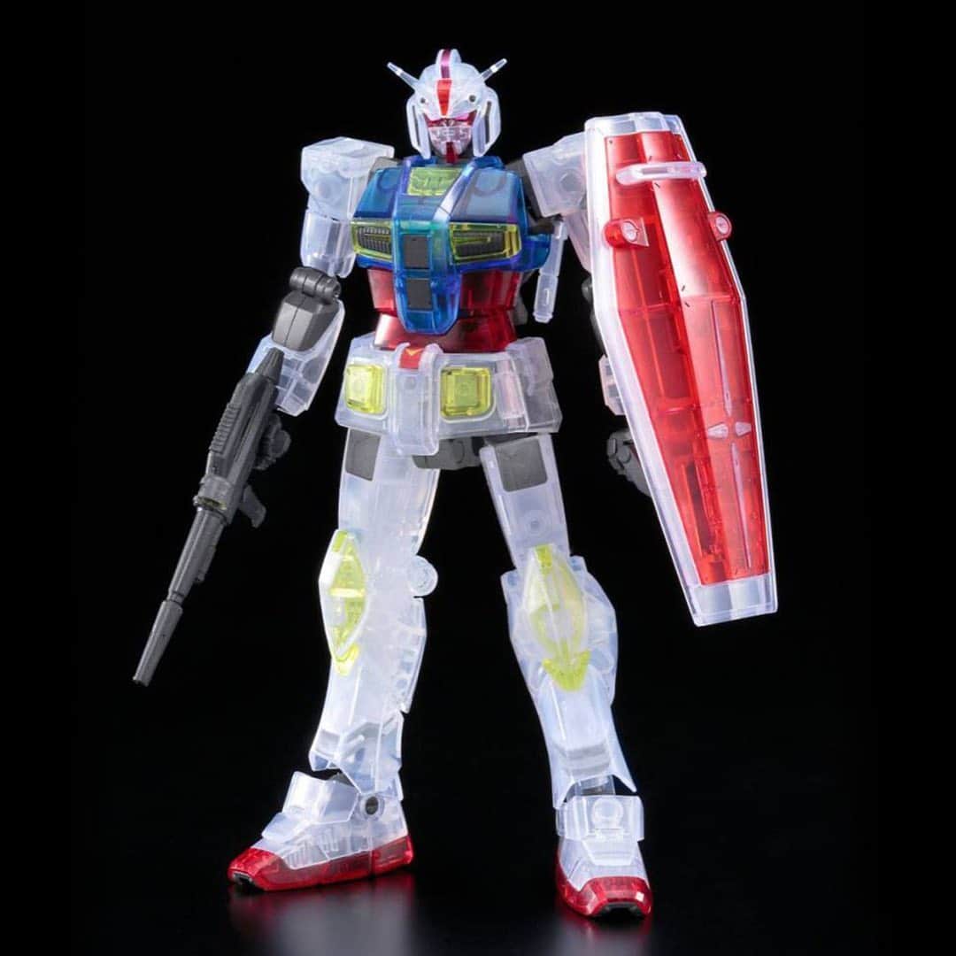 HYPEBEASTさんのインスタグラム写真 - (HYPEBEASTInstagram)「#hypeAF: Take a look at some of the exclusive figures that were unveiled at Bandai’s Gunpla Expo in Tokyo this year. All of the buildable models are for die-hard fans only, with highly specific names like “FAZZ Ver.Ka [Titanium Finish]” and “Unicorn Gundam Perfectibility” and complete with notations that highlight the exact scale at which they stand at. Find out more about the event via the link in bio.⁠⠀ Photo: SOTSU」11月20日 12時40分 - hypebeast