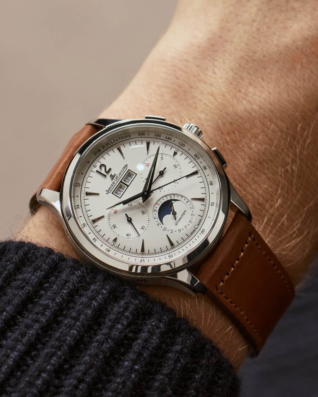 MR PORTERのインスタグラム：「It is a particular irony of watch design that, if you want to capture a sense of timeless classicism, you will inevitably find yourself drawing on the codes of a very particular period in time; namely the 1950s. It’s a truth the @jaegerlecoultre Master Control family has long acknowledged. We take an in-depth look at both the Master Control Date and the Master Control Chronograph Calendar – new designs, new movements, and in the latter’s case, an all-new combination of complications for the brand. Head to the link in bio to read more. #MRPORTERwatches @mrporterwatcher #MRPORTERPartnership」
