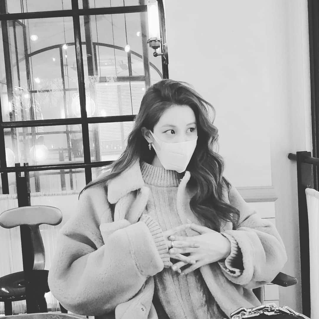 ソヒョンさんのインスタグラム写真 - (ソヒョンInstagram)「Stay warm🙊」11月20日 13時23分 - seojuhyun_s