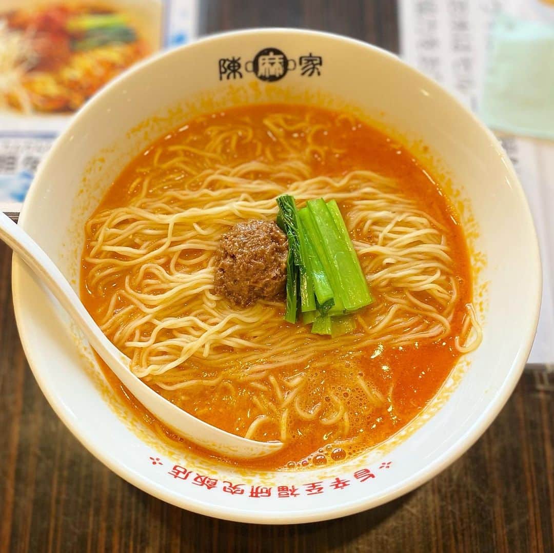 新山大さんのインスタグラム写真 - (新山大Instagram)「うまい🍜 #昼飯 #陳麻家 #坦々麺 #汗が止まらない #代謝よしお」11月20日 13時59分 - dai_niiyama