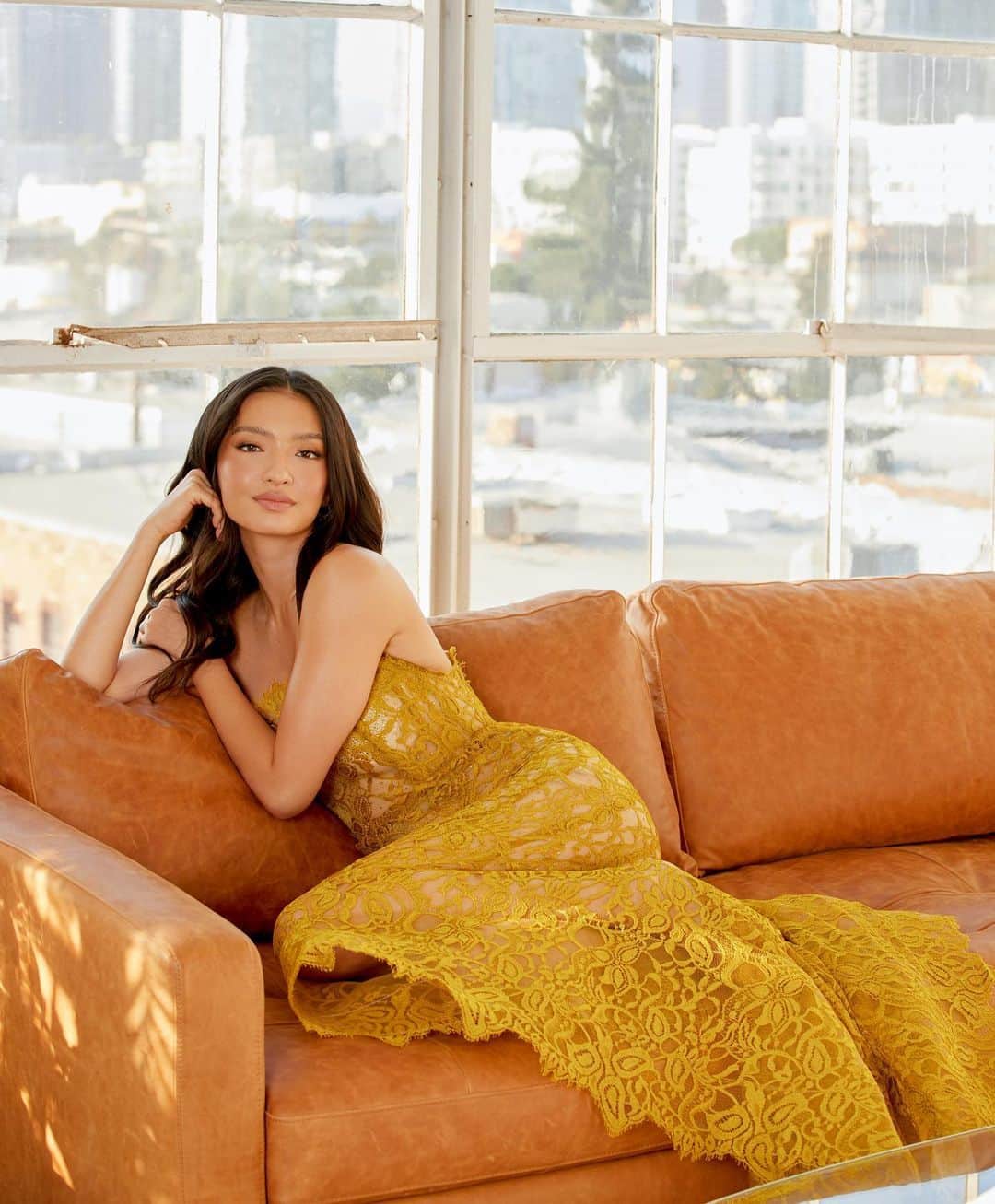 ラライン・シャーさんのインスタグラム写真 - (ラライン・シャーInstagram)「Just living isn't enough," said the butterfly, "one must have sunshine, freedom and a little flower." -Hans Christian Anderson   📸 @emilynnrose  💄@jentioseco 💇🏻‍♀️ @grahamnation  👗 @jamar_hart  💡@rosestudiosla」11月20日 14時03分 - ralineshah