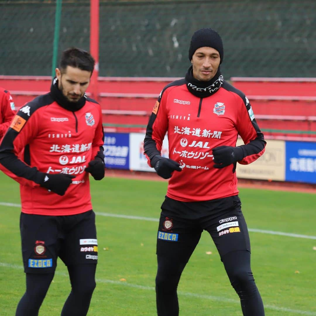 ジェイ・ボスロイドさんのインスタグラム写真 - (ジェイ・ボスロイドInstagram)「Tough week training, big home game tomorrow, let’s get them 3pts 💪🏽🙏🏽  #consadole#team#together#win#belief#determination#striveforgreatness#blessed#hardwork#dedication#soccer#football#training#japan#jleague#adidas#adidastokyo  #newpredator」11月20日 14時37分 - jaybothroyd