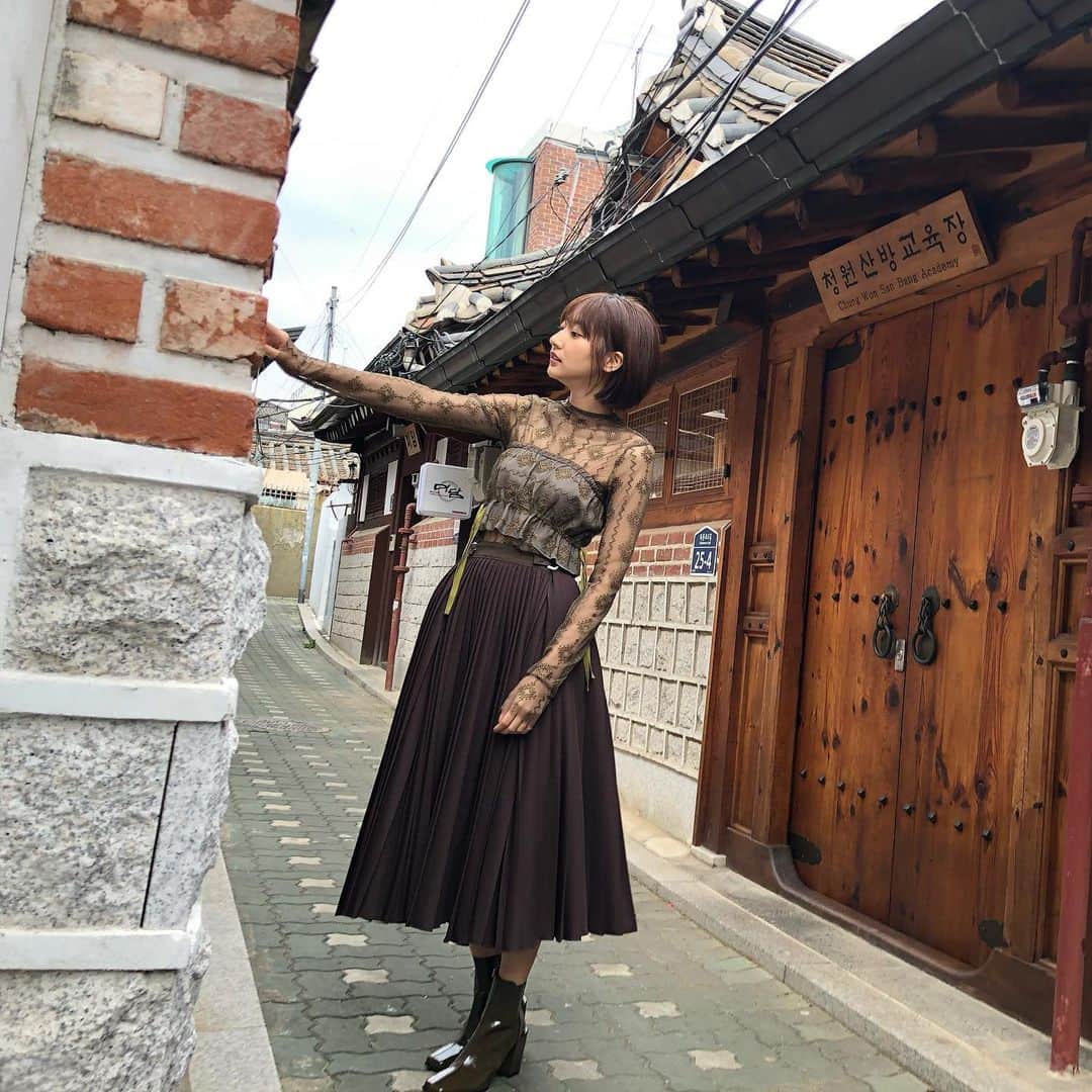 武田玲奈さんのインスタグラム写真 - (武田玲奈Instagram)「タビレナで行った韓国✨  👗 @tiit_tokyo」11月20日 15時15分 - rena_takeda