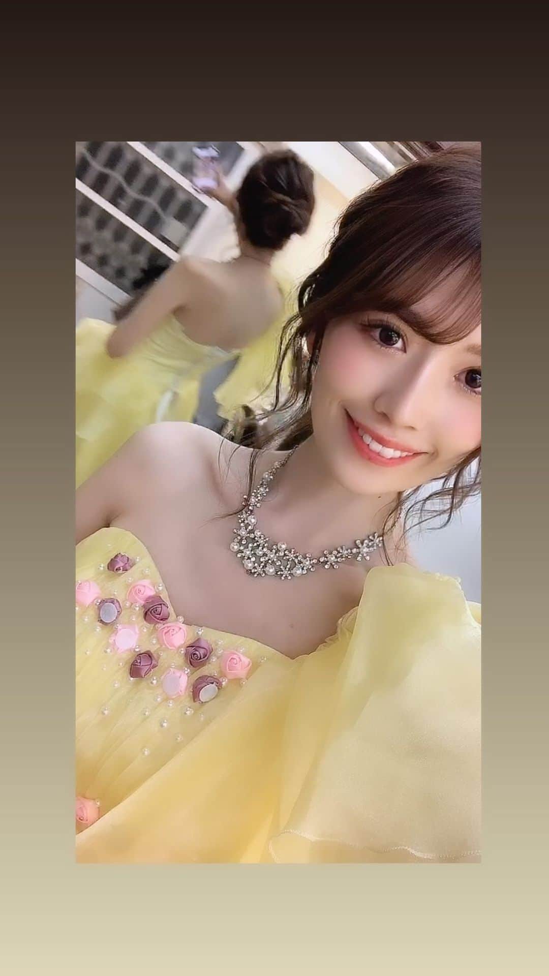 SHINTANITOUKOのインスタグラム：「初リール🙋‍♀️🙋‍♀️ 撮影会で着たカラードレス👗❤」
