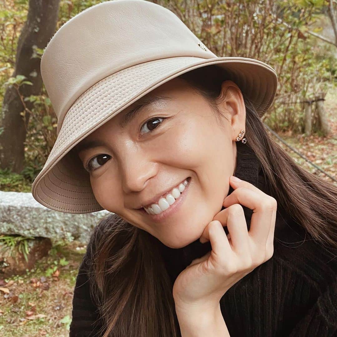 矢野未希子さんのインスタグラム写真 - (矢野未希子Instagram)「最近お気に入りの帽子とピアス💫 ピアスパープルなの 可愛いよ。  @helen_kaminski  @pastierra × @naoko.ts」11月20日 16時35分 - mikko1104