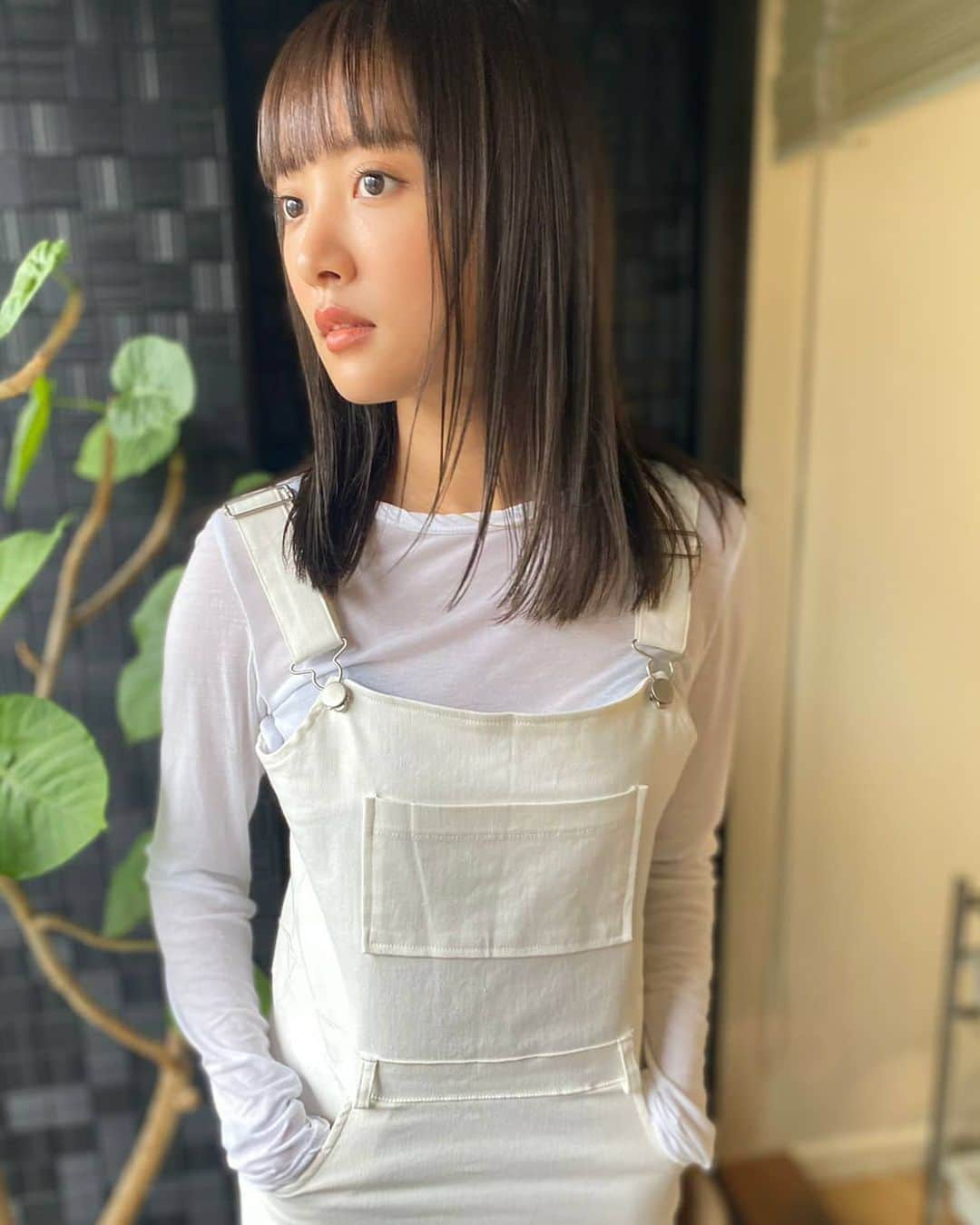 夏菜さんのインスタグラム写真 - (夏菜Instagram)「前髪ぱつん!! ついにぱつん! 傷んでた毛先もぱつん! ラベンダーなんちゃらカラー。💜笑  @ai___saitoo」11月20日 17時36分 - natsuna_official