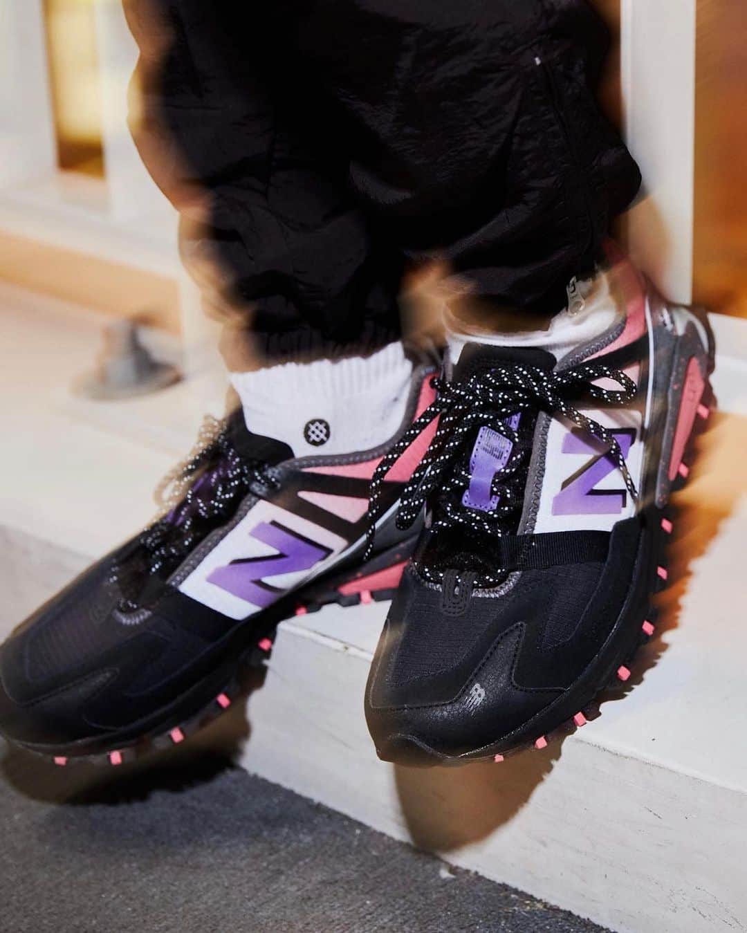 HYPEBEASTさんのインスタグラム写真 - (HYPEBEASTInstagram)「@hypebeastkicks: @atmos_japan has revealed an upcoming collaboration with @staplepigeon and @newbalance, in w high the three have reworked the X-Racer. Equipped with a hardwearing upper materials and a more rugged outsole, the shoe adopts a pigeon-like colorway of pink grid mesh and gray suede, with the mesh transitioning into a lighter color and the suede sporting the signature pigeon character on the rear-quarter. It’s set to drop alongside a range of apparel on November 24.⁠⠀ Photo: atmos」11月20日 17時56分 - hypebeast
