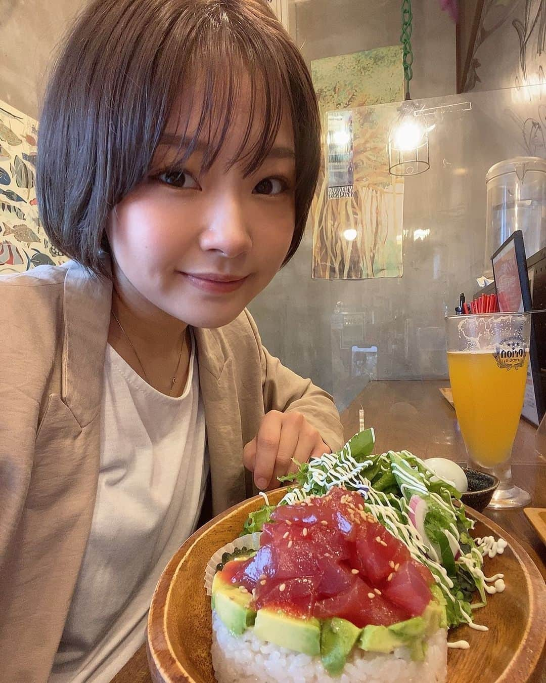 友田紗季さんのインスタグラム写真 - (友田紗季Instagram)「みてみてアヒポキ丼！！🥑🍣 美味しかった〜  #うみかじテラス  #沖縄旅行  #アヒポキ丼  #沖縄グルメ旅  #ミスコン #ミス立教」11月20日 18時25分 - rikkyo20miss_1