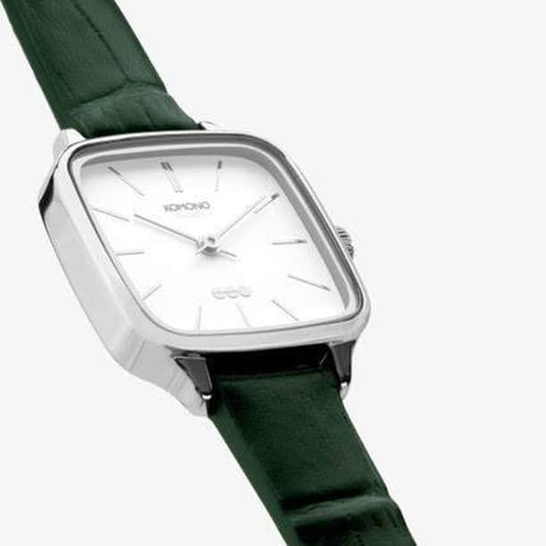 のインスタグラム：「We’re treating you to an early watches drop of our SS21 collection this weekend! Komono comes to you with an all new croco style strap for the Kate watch 💥 Discover more early drops on our website!  #komono #komonowatches #ikkoopbelgisch #watchesofinstagram」