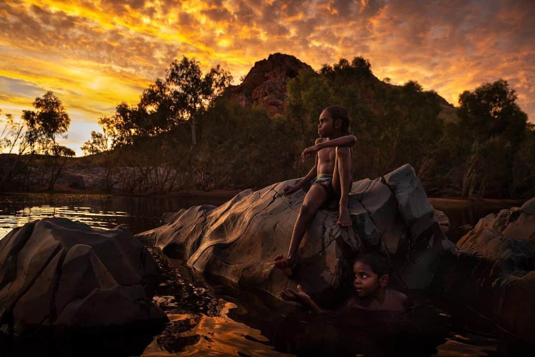 Nikon Australiaさんのインスタグラム写真 - (Nikon AustraliaInstagram)「A huge congratulations to the winners of the 2020 Nikon-Walkley Awards for Excellence in Photojournalism.⠀  ⠀ The Nikon-Walkley Press Photo Competition showcases quality Australian photojournalism across a vast range of genres and themes, with the ability to tell captivating stories through the power of photography.⠀  ⠀ Nikon are proud of our longstanding support of this competition and Australian photo press. To learn more about the awards and our winners, visit the link in our bio. @thewalkleys⠀  ⠀ Nikon-Walkley Press Photographer of the Year Award, Matthew Abbott. @mattabbottphoto⠀  ⠀ News Photography Award, Matthew Abbott @mattabbottphoto⠀  ⠀ Sport Photography Award, Sam Ruttyn @samruttyn⠀  ⠀ Feature / Photographic Essay Award, Nick Moir @nampix⠀ ⠀ #Nikon #MyNikonLife #NikonAustralia」11月20日 18時57分 - nikonaustralia