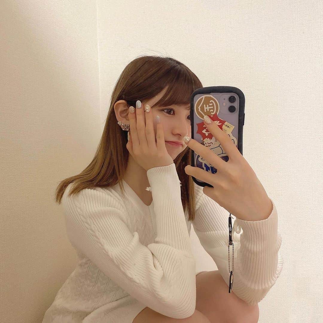 のインスタグラム：「白ワンピ！！」