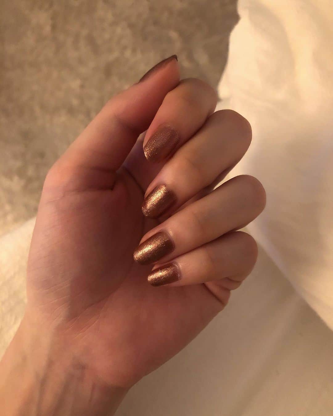 内海里来のインスタグラム：「🤎🤎🤎  #newnail #autumn #ねいる #l4likes」