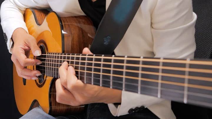松井祐貴のインスタグラム：「Flying to the future -Original song-﻿ From 3rd Album『Passage of Time』﻿ TAB→https://www.mymusicsheet.com/YMusicOffice﻿ YouTube→https://www.youtube.com/c/YukiMatsuiOfficial﻿ ﻿ ♪﻿ ♪﻿ ♪﻿ ﻿ #yukimatsui #松井祐貴 #fingerstyle #fingerstyleguitar #fingerpicking #acoustic #acousticguitar #pickariff @pickariff #guitarsdaily @guitarsdaily #guitarstagram @guitarstagram #solosection #guitarsarebetter @guitarsarebetter #talentedmusicians #lickwars @lickwars #riffwars  @riffwars #riffwarsacoustic #pickupmusic #acousticartists #musicians #guitarplayer #instaguitar #Daddario #DaddarioStrings #schenkguitars #schenk」