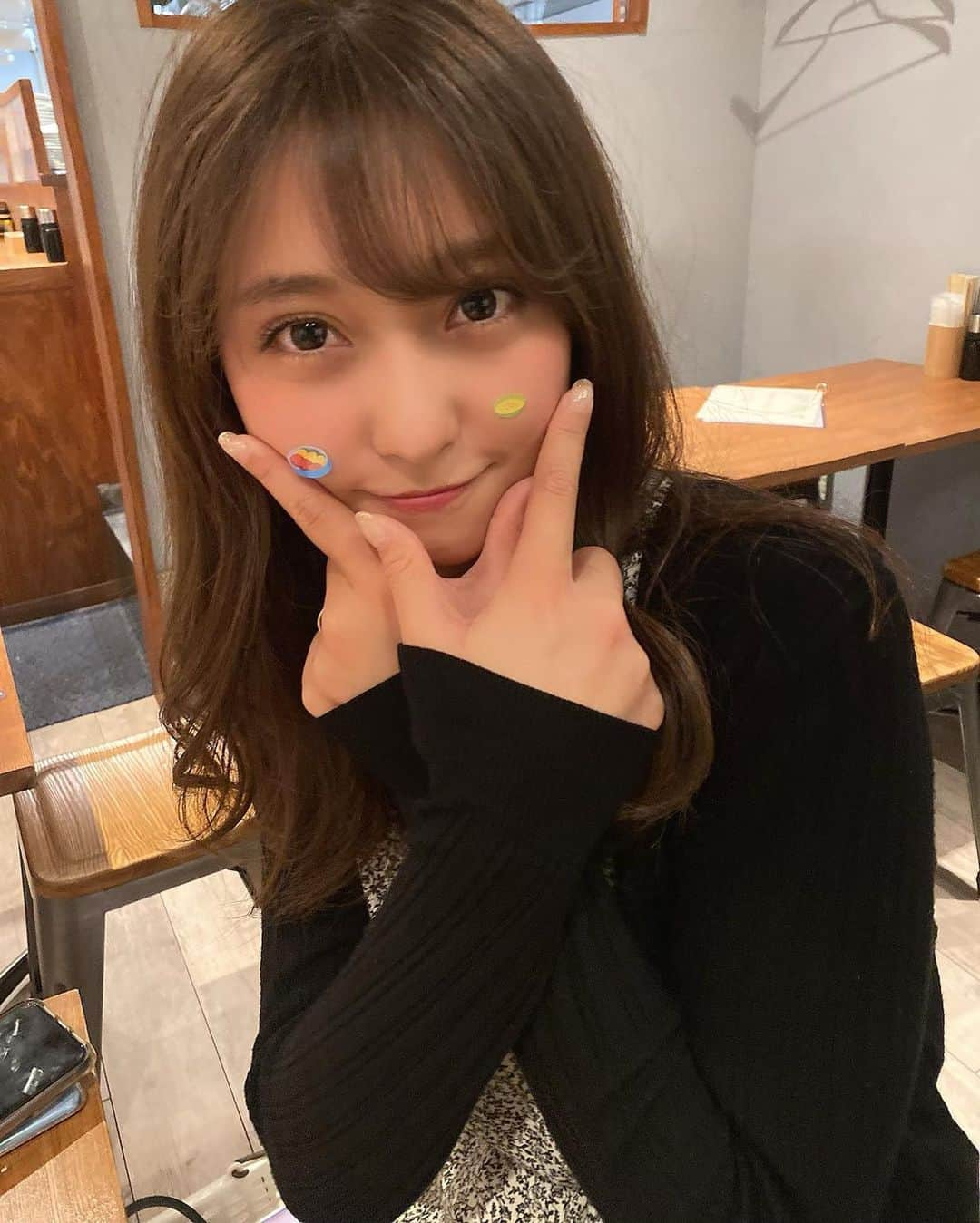 堤ゆきみのインスタグラム：「ついにラスト20代！最高に大好きなお友達に囲まれて幸せな新しい歳のスタートです☺️」