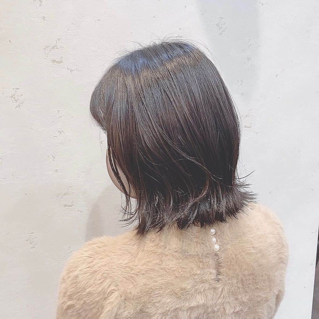 仙石みなみさんのインスタグラム写真 - (仙石みなみInstagram)「. ✂︎ 久々にさっぱり〜♡ . #hare #salon #cut #short #ボブ」12月19日 22時55分 - sengoku_minami