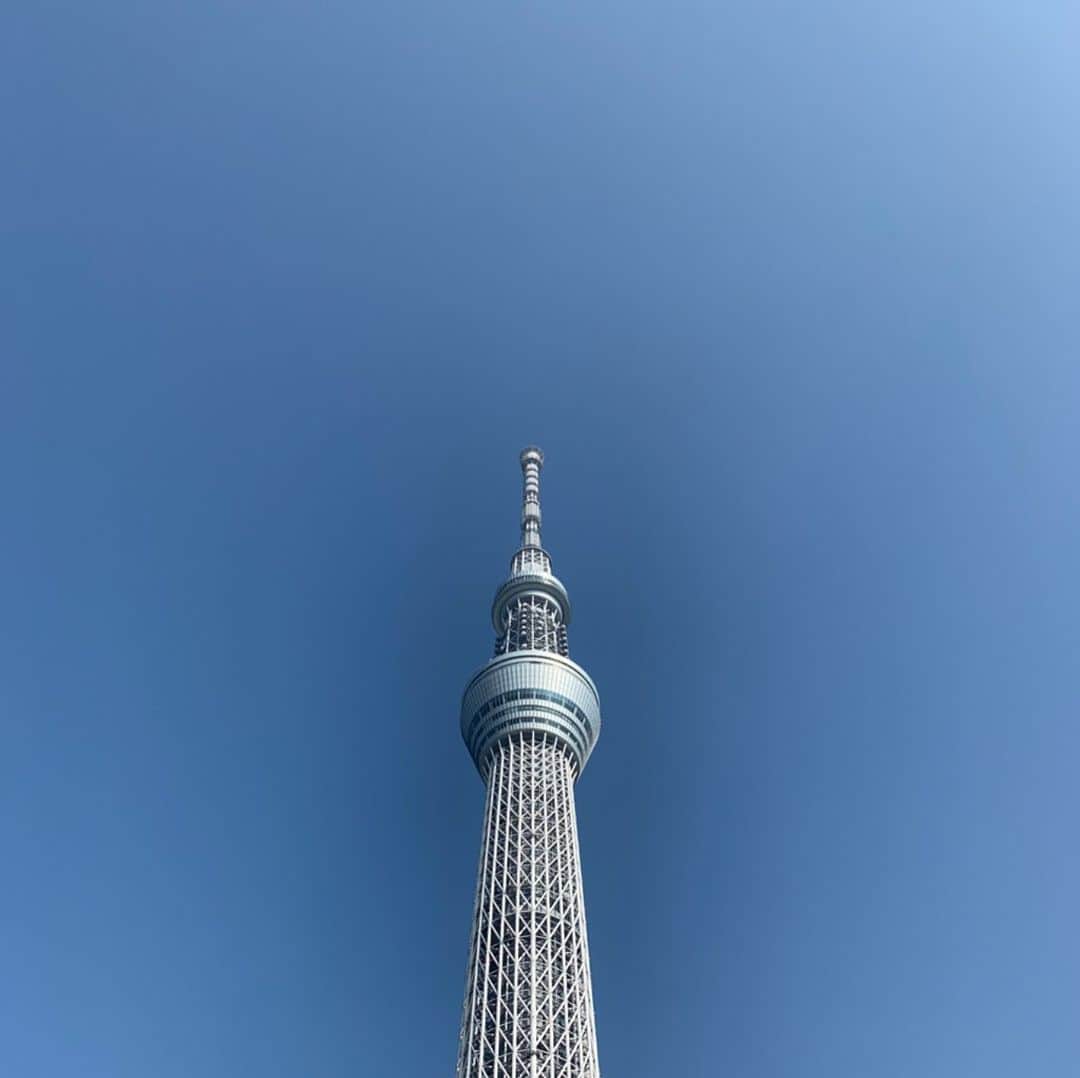 志田彩良のインスタグラム：「・ あったかスカイツリー®︎TVとゆるキャン△の コラボ企画が解禁されました〜！！ ゆるキャン△シーズン1撮影の裏側を 箭内夢菜ちゃんと2人で ゆるゆるトークしています☺️ 夢菜とのペアはゆるキャン△ではなかなか珍しいので 新鮮でとっても嬉しかったし楽しかったなぁ〜 テレビ東京公式YouTubeでご覧頂けますので 皆さま是非〜！！」