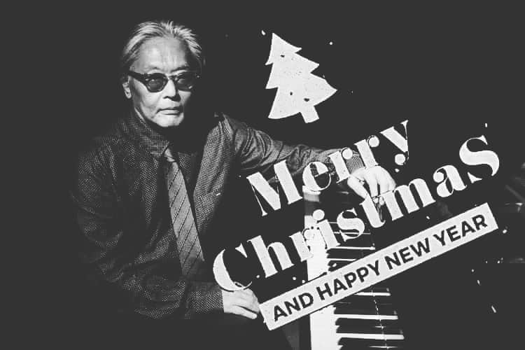 のインスタグラム：「YOUTUBE LIVEにて皆様のクリスマスパーティーにピアノソロお届けします。 チャット欄にてリクエスト大歓迎！  25日までアーカイブします。  お志制にて、皆様お待ちしております。  12/24 20:00~22:00 HIT！！ 12/25 24:00 までアーカイブします。  Photo by Moto Uehara」