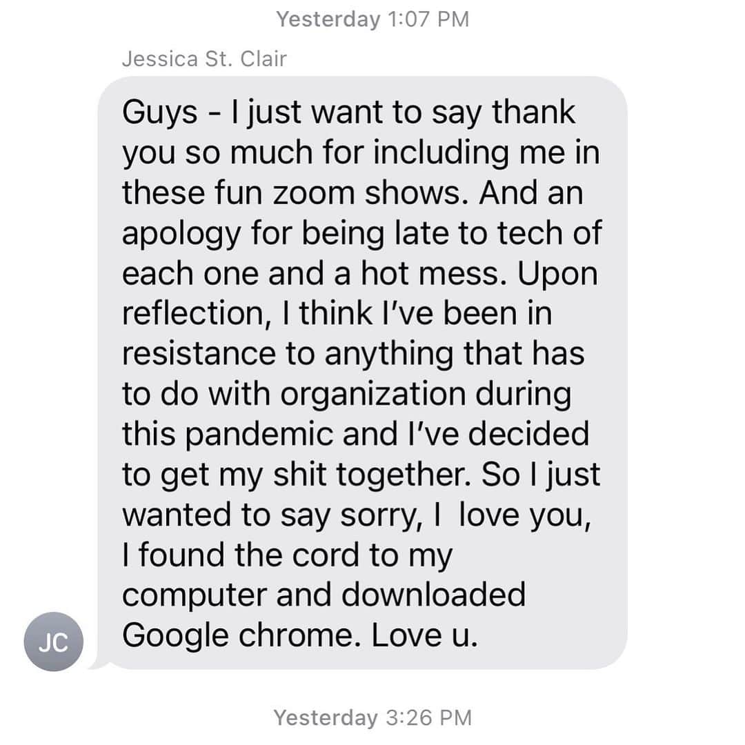 ジューン・ダイアン・ラファエルのインスタグラム：「Yesterday’s text from @stclairjessica This woman delights me to no end. #hdtgmlive」