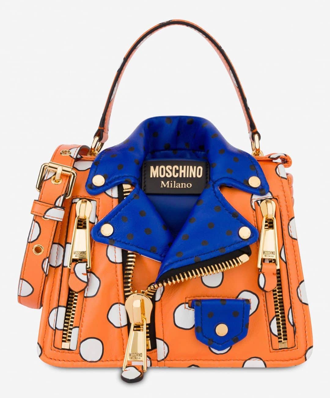 Moschinoさんのインスタグラム写真 - (MoschinoInstagram)「Moschino Milano new season biker bags on moschino.com and Moschino Shops #moschino @itsjeremyscott」12月19日 16時06分 - moschino