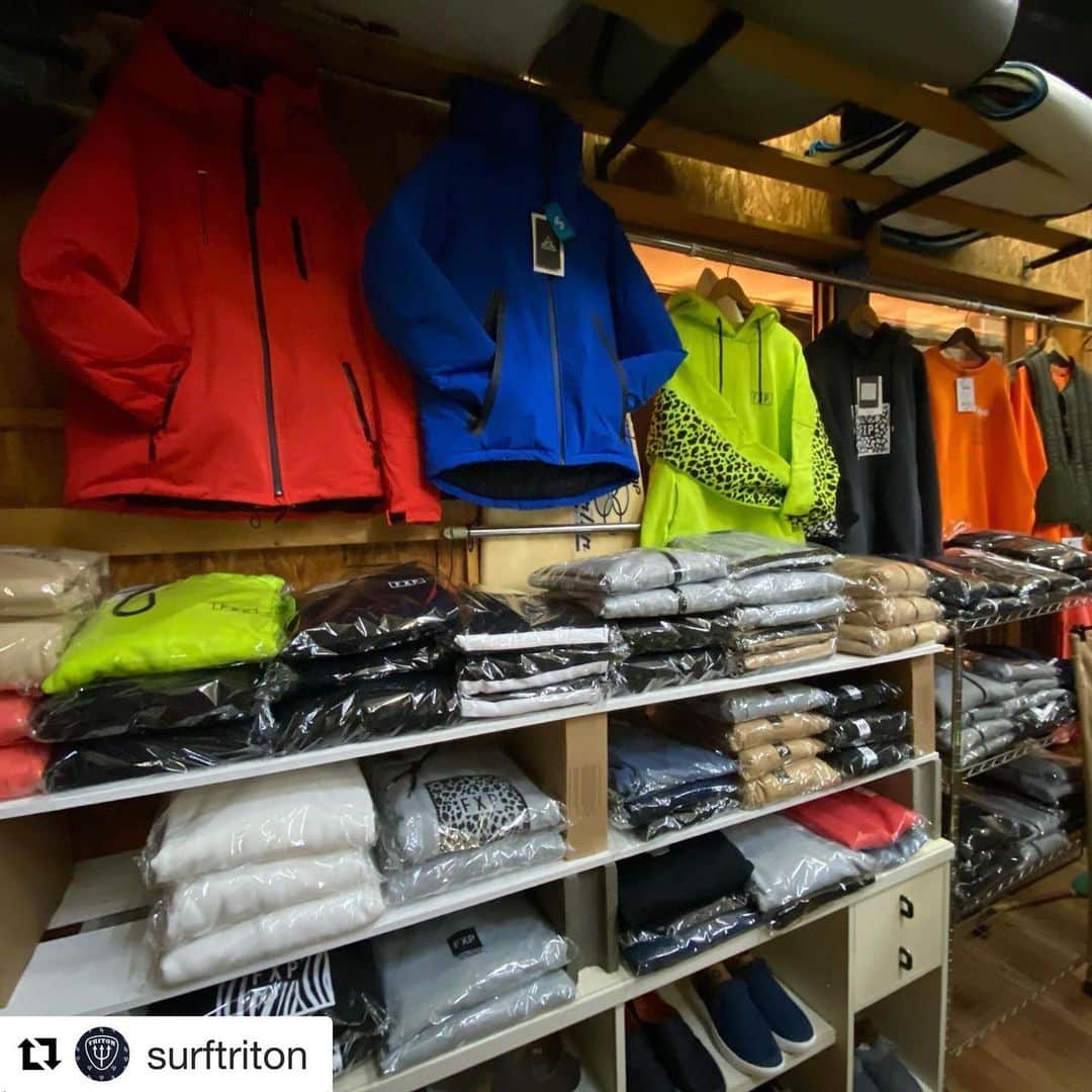 hiroecdさんのインスタグラム写真 - (hiroecdInstagram)「SURF TRITON  #Repost @surftriton with @get_repost ・・・ FXPコーナー作りました😊  #surftriton  #flashpacker #FXP」12月19日 16時36分 - flash_packer_hiroki_ishida