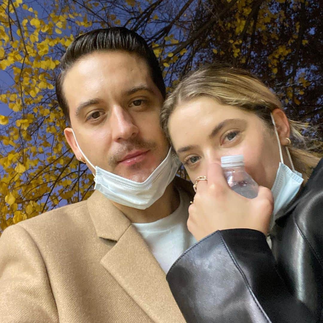 G-Eazyさんのインスタグラム写真 - (G-EazyInstagram)「Happy birthday beautiful 🖤 @ashleybenson I love you to the moon & back.」12月19日 17時17分 - g_eazy