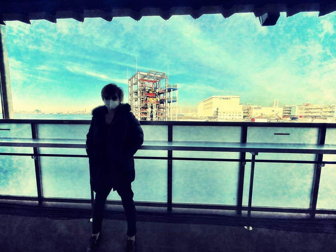 INORANさんのインスタグラム写真 - (INORANInstagram)「It’s sunny in Yokohama. #INORAN #INRN2020 #LUNASEA #GUNDAM #GFY #sunnyday」12月19日 17時35分 - inoran_official