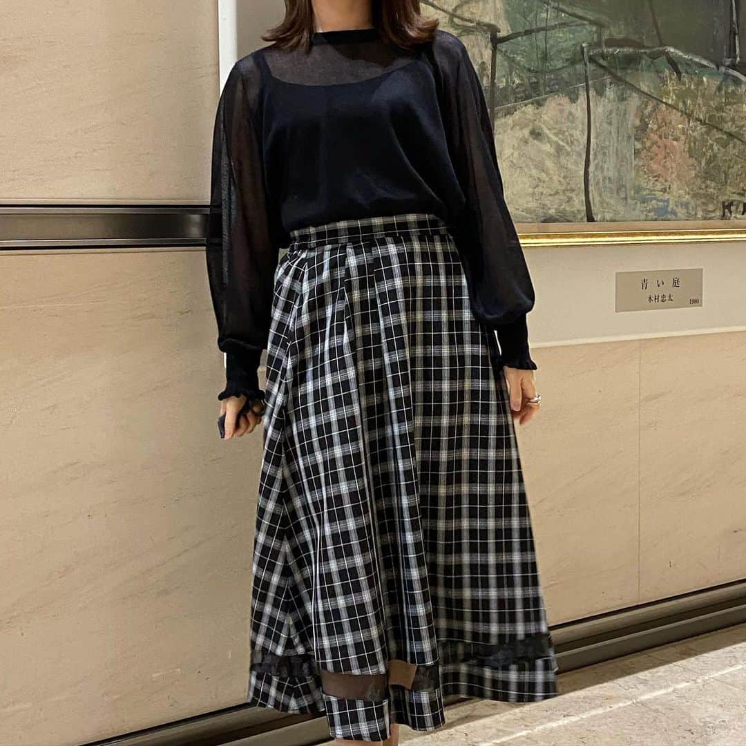 宮崎由衣子さんのインスタグラム写真 - (宮崎由衣子Instagram)「2020.10.19(月)〜21(木) #日本テレビ　「バゲット」 #日テレバゲット #衣装  @rewderew_official  #rewderew  #日テレ #テレビ衣装 #気象予報士 #お天気キャスター　#気象キャスター  #japan #weatherforecaster #forecaster  #japon #prévisionsmétéorologiques  #氣象主播  #일본　#기상예보사　#기상캐스터 #今日の衣装　#きょうの衣装　#今日の服 #今日のコーデ　#今日のスタイリング  #コーディネート　#153cm #低身長コーデ  #ootd #ootdfashion #ootdstyle  #fashion」12月19日 17時54分 - wm_yuitea