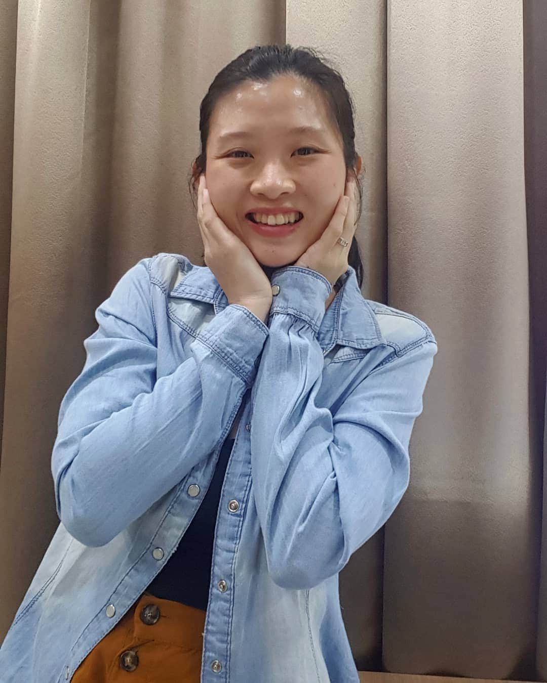 デビー・スサントのインスタグラム：「I Love saturday 💖」