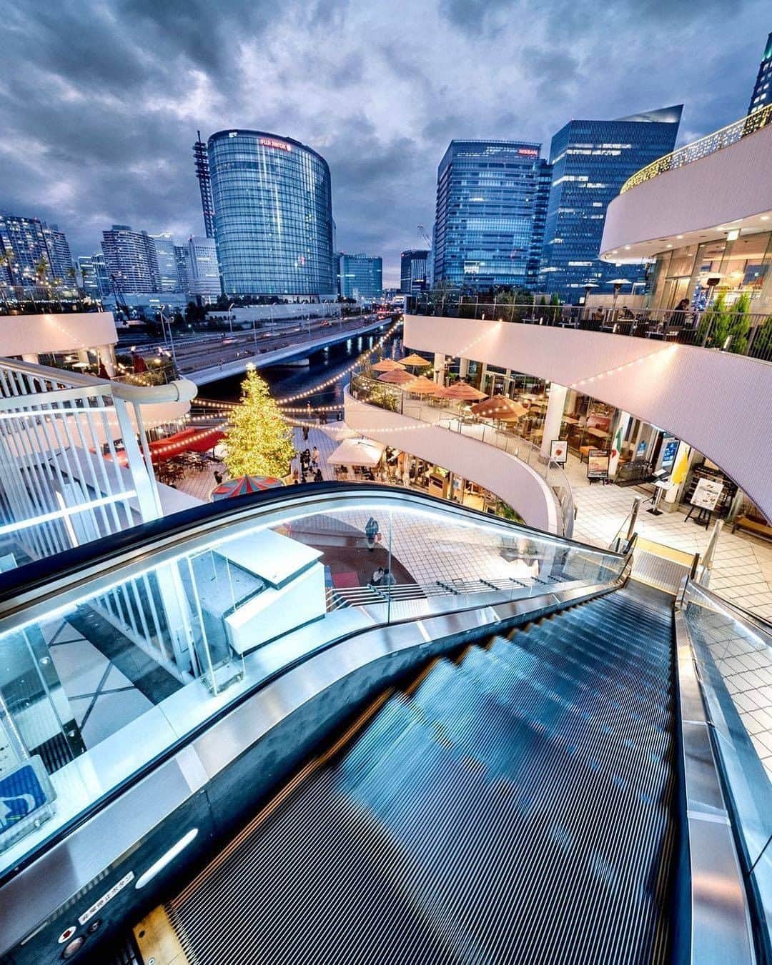 横浜市のグルメインスタ