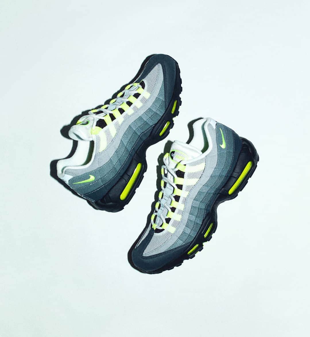 young ho seoさんのインスタグラム写真 - (young ho seoInstagram)「Thank you Nike  The Return of the King  Air Max 95 OG」12月19日 18時47分 - somethingjojo