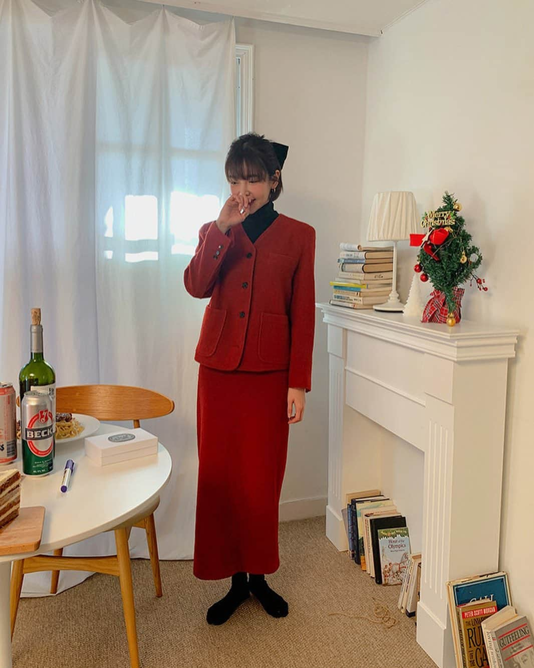 Official STYLENANDAさんのインスタグラム写真 - (Official STYLENANDAInstagram)「Holiday Look❤️ #nandamade」12月19日 18時59分 - houseof3ce