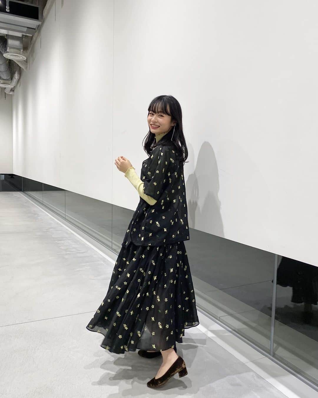 莉子さんのインスタグラム写真 - (莉子Instagram)「#メレンゲの気持ち﻿ ﻿ ご覧下さった方、有難うございました　☻ ﻿ とても可愛い衣装でした。。🌱﻿ ﻿」12月19日 19時05分 - riko_riko1204
