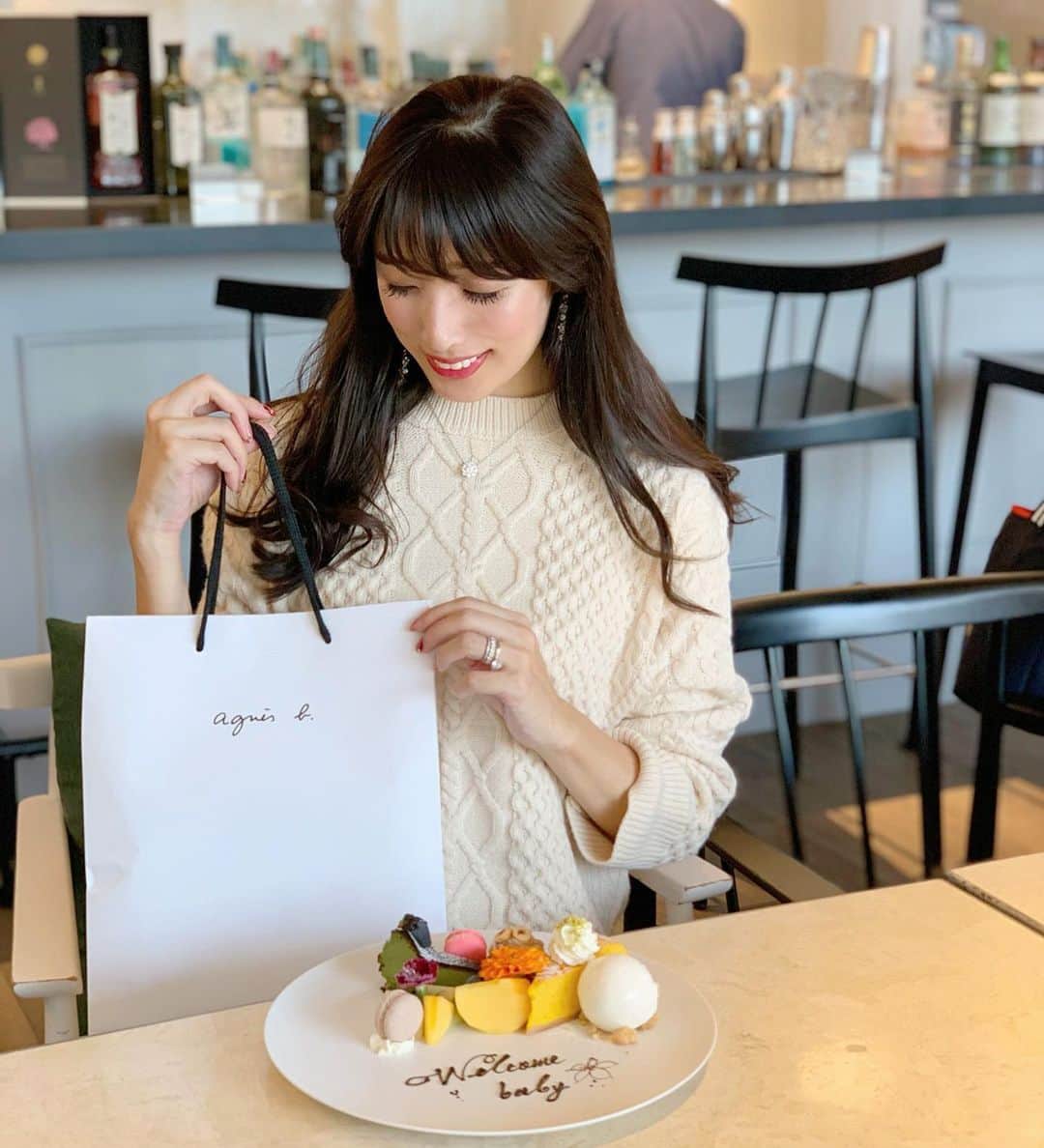 越馬千春のグルメインスタ