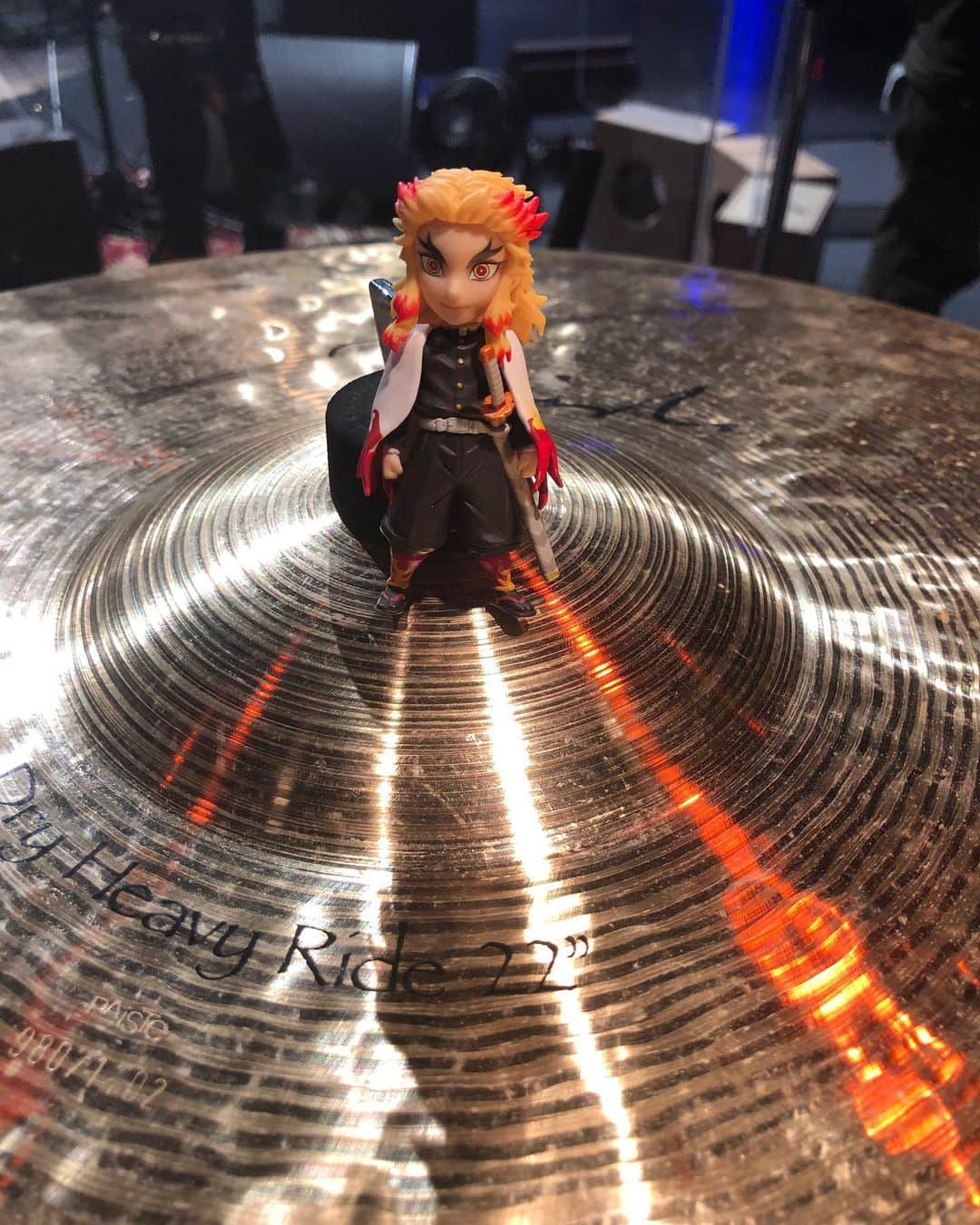 宮上元克のインスタグラム：「昨夜のAKi 2020 「Live Stream #05 -Rare Tracks-」 煉獄さんも来てくれました♪ #煉獄さん」
