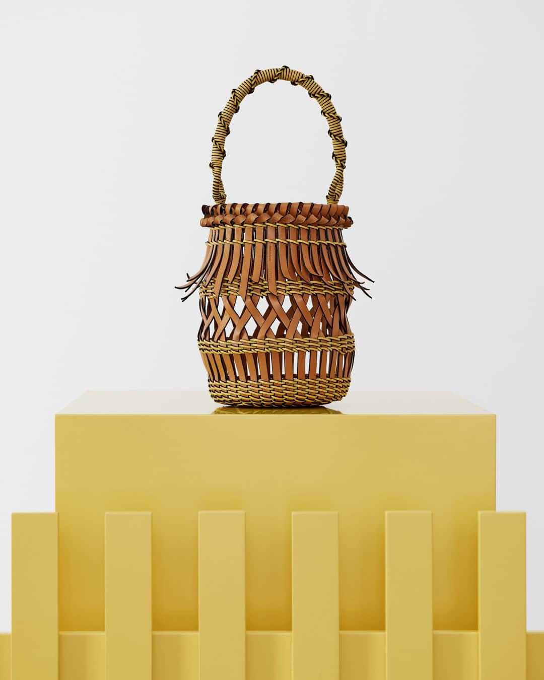 Loeweのインスタグラム