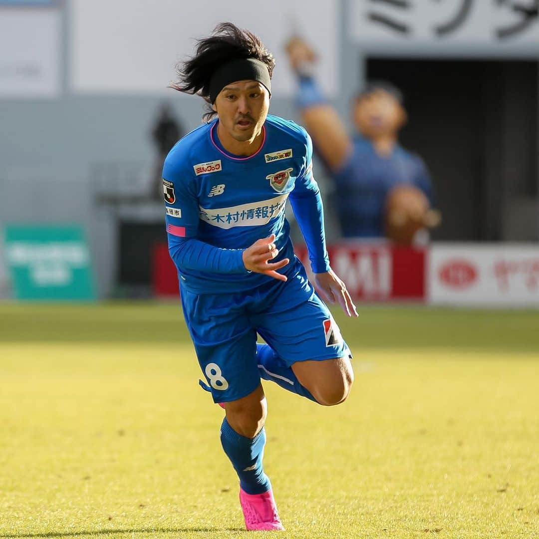 新しい到着 サガン鳥栖 岩下敬輔選手引退記念フェイスタオル Www Anavara Com