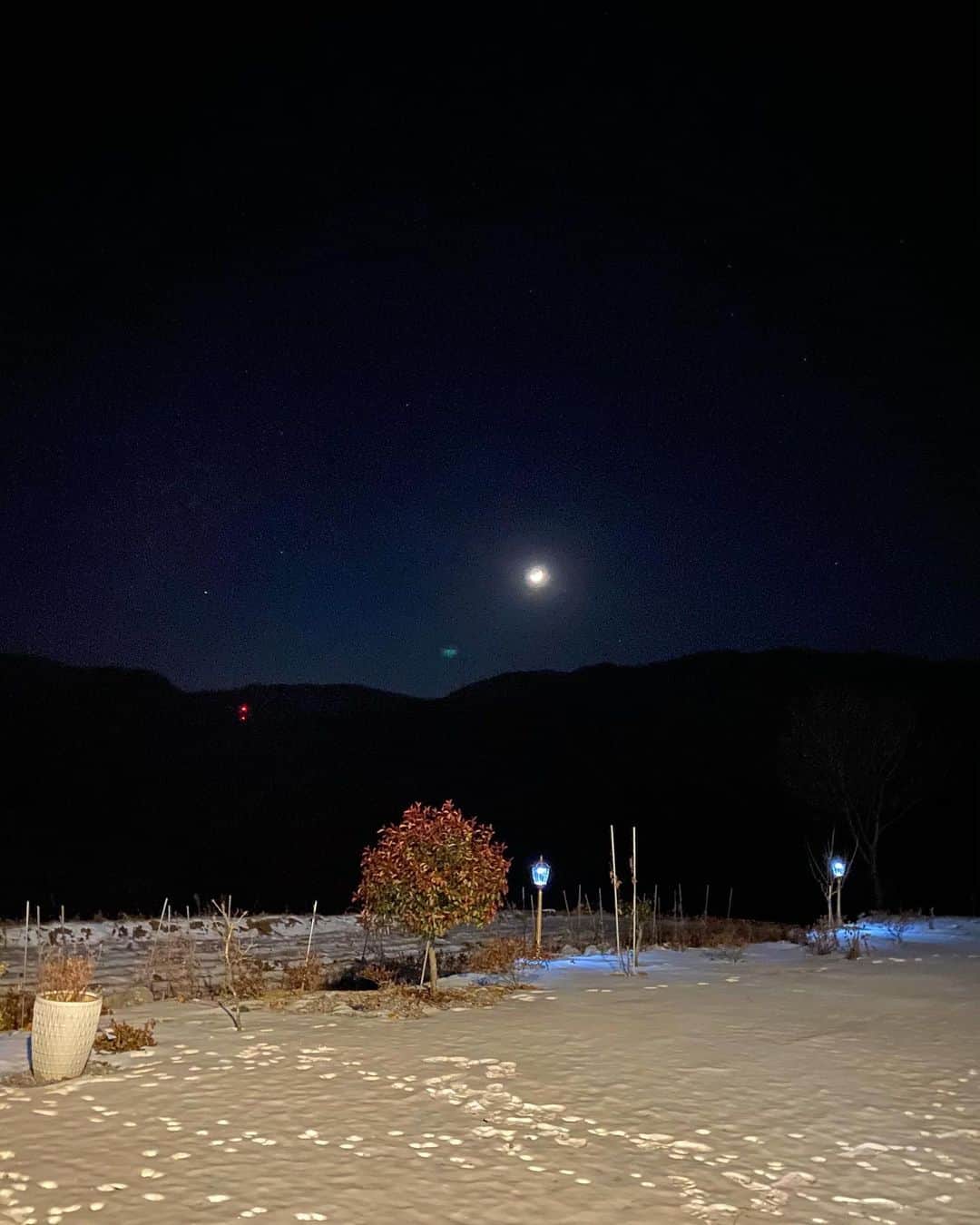 チャン・ジニョクさんのインスタグラム写真 - (チャン・ジニョクInstagram)「강원도 아름다운 밤.」12月19日 20時56分 - jjangga777