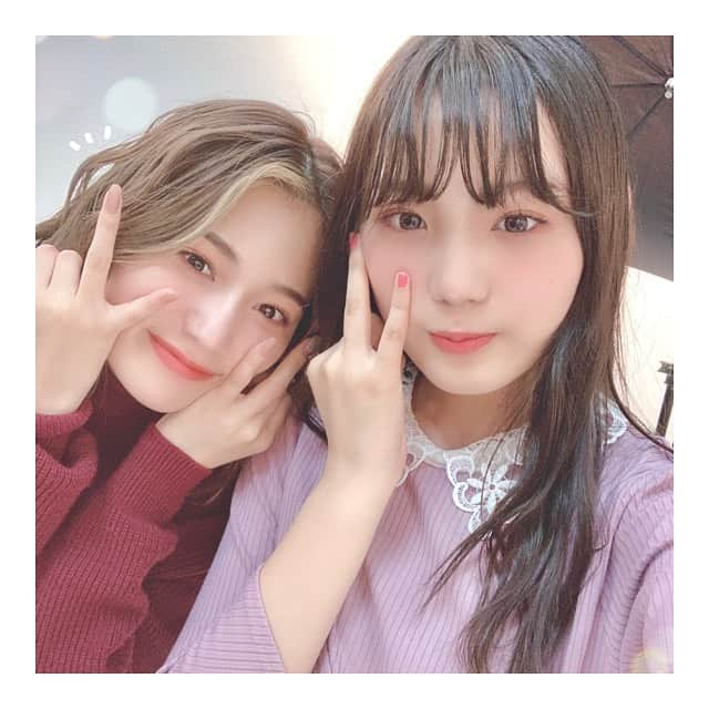 佐藤楓恋さんのインスタグラム写真 - (佐藤楓恋Instagram)「【𝐏𝐨𝐩𝐭𝐞𝐞𝐧】﻿ ﻿ ほのばびさん！﻿ お写真ありがとうございました🙇‍♀️🤍﻿ ﻿ 憧れのほのばびさんとお写真撮れて嬉しかったです✨﻿ しかも、今月号は一緒に裏表紙を飾らさせて頂きました😭そちらもぜひチェックよろしくお願い致します🥰﻿ ﻿ また撮影で同じになりましたらよろしくお願い致します🍀人見知り克服頑張ります✊🏻﻿ ﻿ ﻿ #ほのばび さん #浪花ほのか さん #popteen  #jc #レギュラーモデル #Popteenレギュラーモデル #popteen芸能部  元 #eダンスキッズ #モデル #配信者 #showroom」12月19日 21時16分 - karen_sato_renren