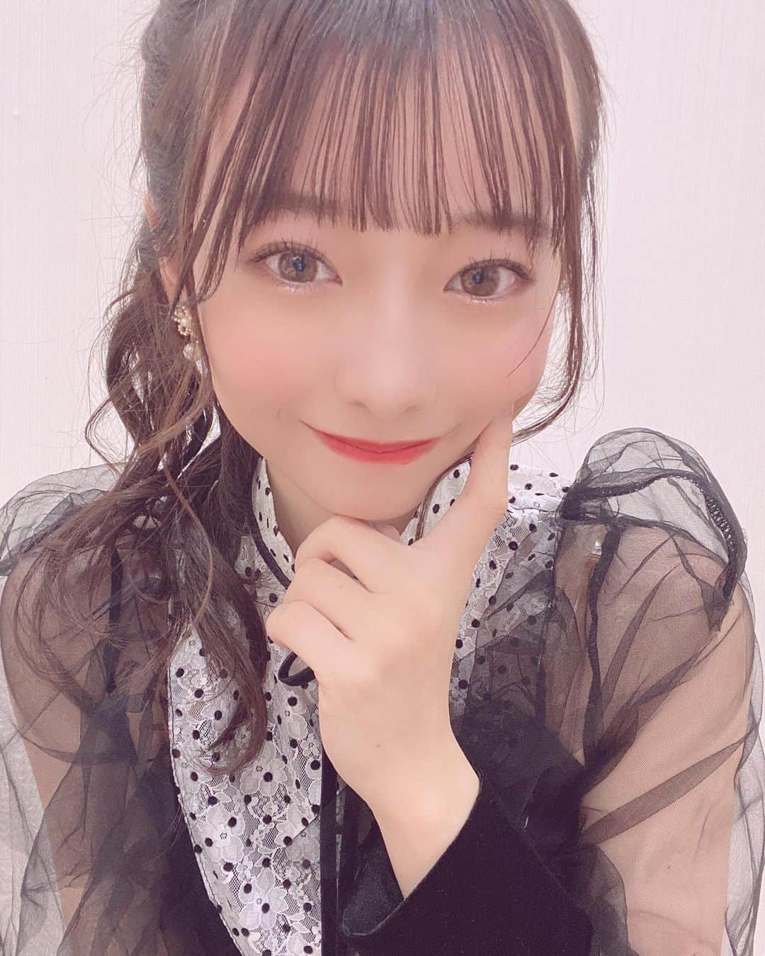 涼本理央那さんのインスタグラム写真 - (涼本理央那Instagram)「﻿ ﻿ FCイベントin福岡﻿ ありがとうございました〜❤️❤️！﻿  久々ポニテして、好評で嬉しかったです💗 ﻿ ﻿ #福岡 #LinQ」12月19日 21時21分 - riona_suzumoto