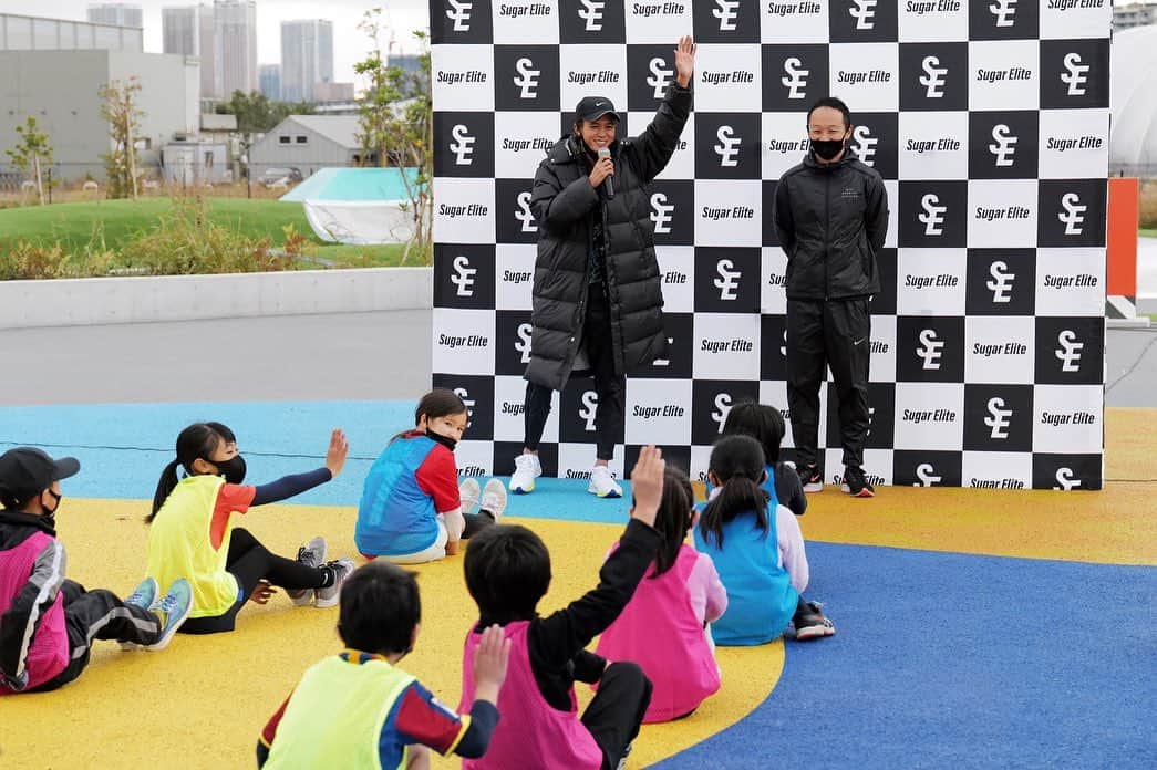 大迫傑さんのインスタグラム写真 - (大迫傑Instagram)「Sugar Elite Kids 初日(小学生低学年対象) 無事終了しました！！ 子供達と楽しく走って、学べました🏃‍♂️ @sugar.elite  #強さに飢えろ　#nowornever #sugarelitekids」12月19日 21時29分 - suguru_osako