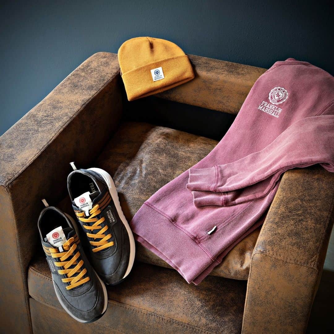 フランクリン&マーシャルのインスタグラム：「FRANKLIN & MARSHALL  FW2020 COLLECTION   Designed with you in mind   #franklinandmarshall #newcollection #crewneck #beanie #shoes」