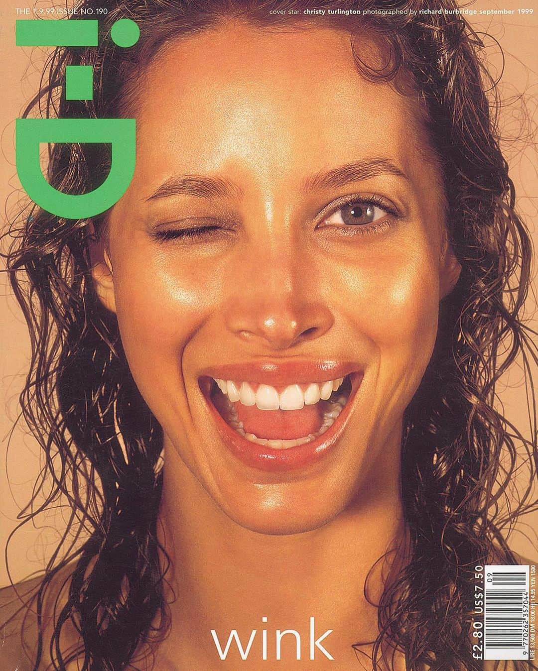 i-Dさんのインスタグラム写真 - (i-DInstagram)「@cturlington’s career has been, in a word, legendary. ⁣ ⁣ One of “The Big Six” supermodels of the 90s, the former i-D cover star has been a muse to photographers like Peter Lindbergh and Steven Meisel;  been the face of prestige luxury houses from Louis Vuitton to Versace and Grace Coddington even called her, “the most beautiful woman in the world.” ⁣ ⁣ At the link in bio, we look back at Christy Turlington's most iconic looks.⁣ ⁣ .⁣ .⁣ .⁣ Text @ZoeKends⁣ 1 Photography , Styling @EdwardEnniful⁣ [The 1.9.99 Issue, no. 190, Sep 1999]⁣ 2 Photo by Kevin Mazur Archive/WireImage.⁣ #ChristyTurlington」12月19日 22時01分 - i_d
