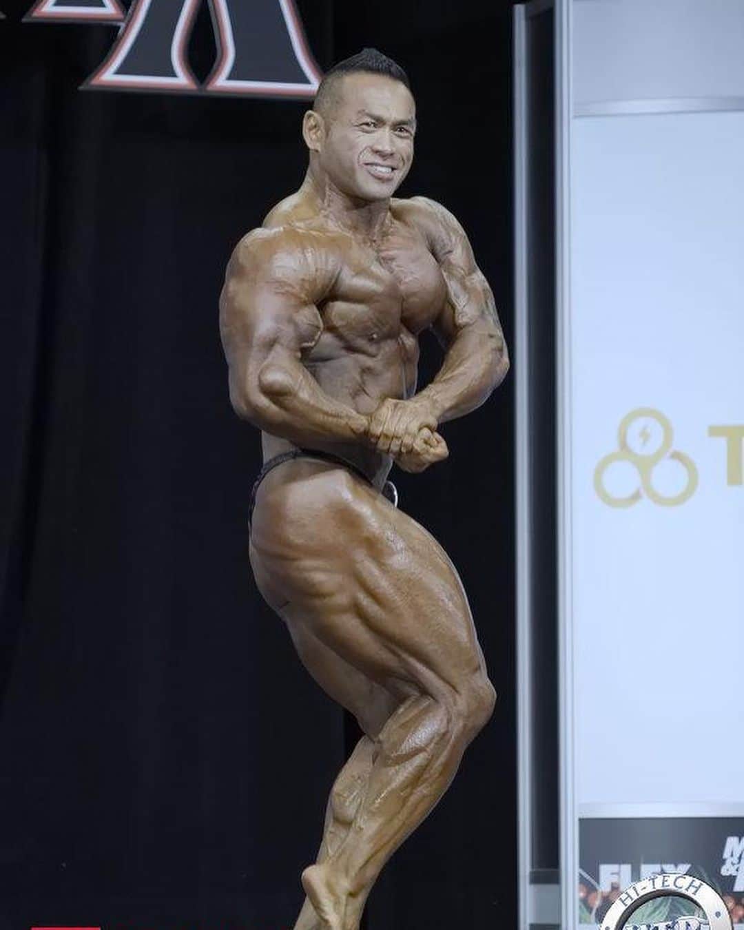 Hidetada Yamagishiさんのインスタグラム写真 - (Hidetada YamagishiInstagram)「Some photos from yesterday @mrolympiallc 212. I’m so sorry I I didn’t even make top 10 which is my worst Olympia appearance ever however I’m extremely happy with the package I brought and I can say I did everything I could do for this prep and I still feel happy and satisfied with nothing to regret. I wanted to thank my team for pushing me day in and out, without you guys i would not make it to the stage and of course each one of you guys here encourage me daily basis. Thank you so much guys! Till next time!  10回目のオリンピア出場でキャリアで最悪の順位に終わったけれど昨日のプレジャッジの写真、ビデオを観て改めて今回の調整は成功だったと認識した。誰がなんと言おうとコンディションはこれまで戦ったプロ55試合の中で最高に近い状態に仕上げた、ということで悔いは全く無し！ 応援してくれた皆さまのお陰でやり遂げることができました、ありがとう！今後の予定は未定だけれど次回が決まったらこの仕上がりを上回るよ。  @milossarcev @sandracopra @iriskyle @cpierce_336 @mitsuru213 @rocky_faith_ @pmik726 @the_phyzeeksmith @evolgear @cronos_apparel @gaspari @cardilloweightbelts @bodicafe @bettysuzuki79 @richgaspari @joeino_ifbb  Photo by @musculardevelopment」12月19日 22時21分 - hideyamagishi