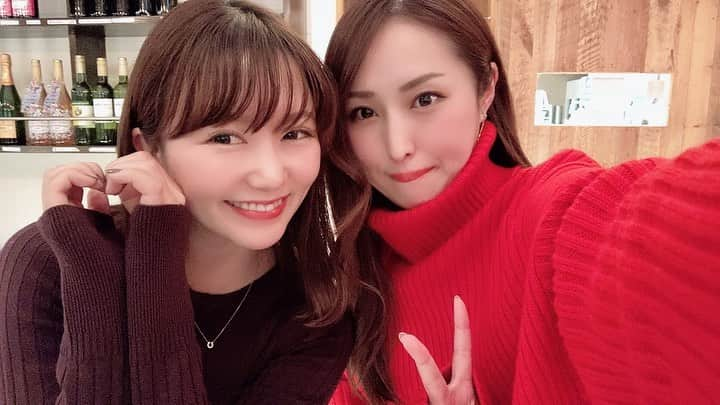 佐藤小巻さんのインスタグラム写真 - (佐藤小巻Instagram)「♡ 時差投稿📸 ありサンと会えた〜🥰 早くみきさんにも会いたい🥰 #バッテンバツ丸　#言い間違え　#バットバツ丸」12月19日 22時24分 - komakisato22