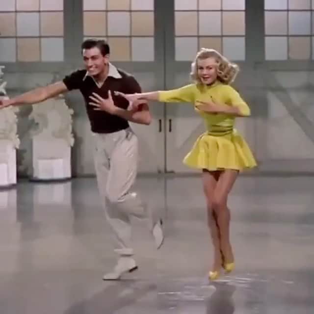 ValGarlandのインスタグラム：「Stepping into Christmas anyone❓❓❓  #VeraEllen and #JohnBrascia dancing in #WhiteChristmas #1954」