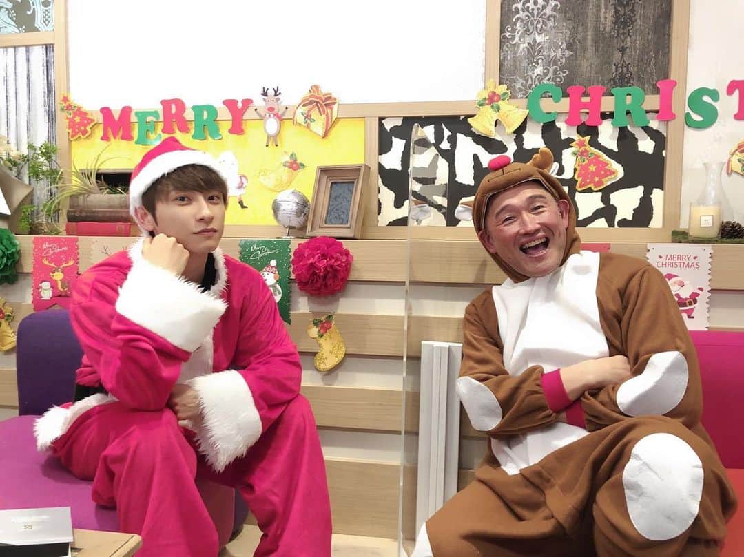 西尾季隆さんのインスタグラム写真 - (西尾季隆Instagram)「真司郎との配信終了。 あー笑った。 真司郎と久々やったけど笑った。 なんでもちゃんと返してくれるし、 さらにおもしろいからめっちゃ楽。 真司郎、chillだねぇ！ 真司郎ありがとう。 そしてスタッフさん、見てくれたみなさんもありがとうございました。」12月19日 22時36分 - nishio_xgun