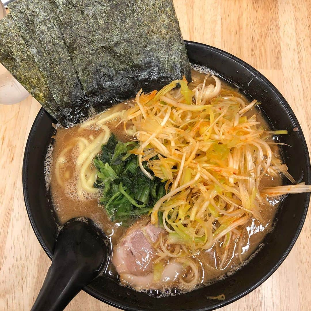 有奈めぐみさんのインスタグラム写真 - (有奈めぐみInstagram)「せい家 ネギラーメン  美味しかった😋 #av #風俗嬢 #熟女 #世田谷 #せい家 #ラーメン #ネギラーメン #散歩仲間 #ご馳走様でした」12月16日 3時05分 - arina_megu