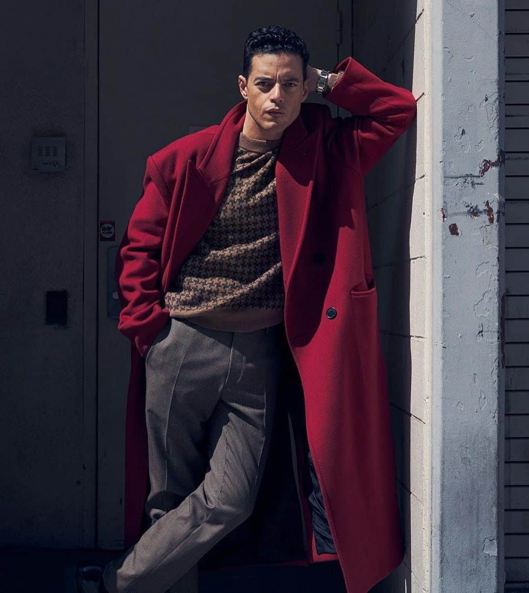 のインスタグラム：「RAMI MALEK / @britishgq MOST STYLISH  #ramimalek #berluti #krisvanassche @berluti」